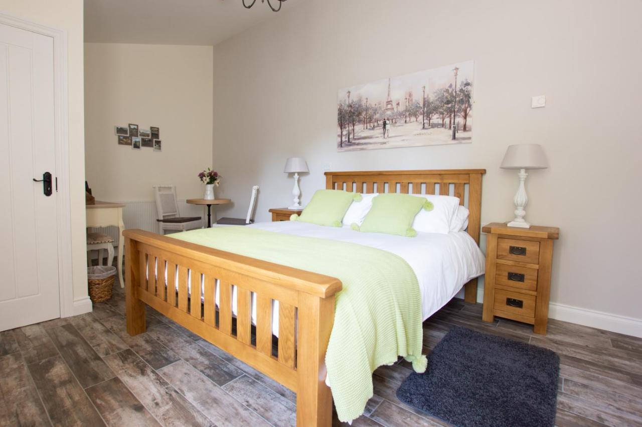Millbrae Lodges Belfast Esterno foto